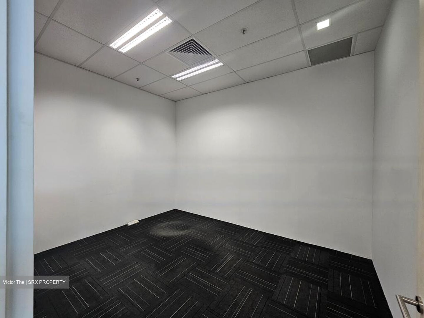 Icon @ Ibp (D22), Office #453146221